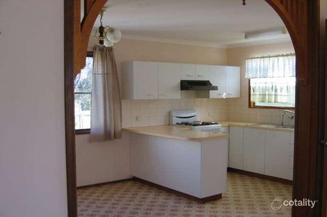 Property photo of 11 Park Road Crows Nest QLD 4355