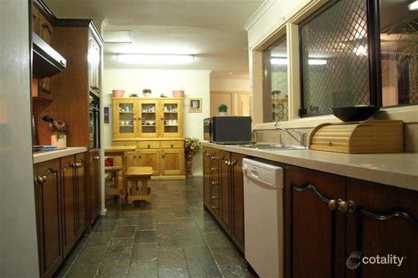 Property photo of 21 Jordan Drive Morphett Vale SA 5162