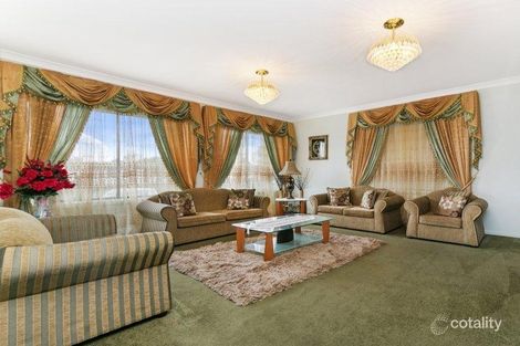 Property photo of 11 Frazer Avenue Lurnea NSW 2170