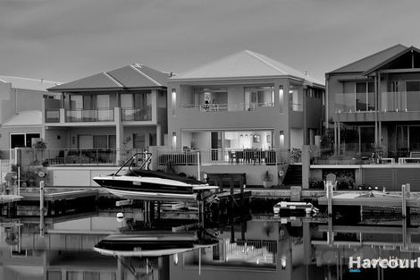 Property photo of 23 Arcadia Close Dudley Park WA 6210