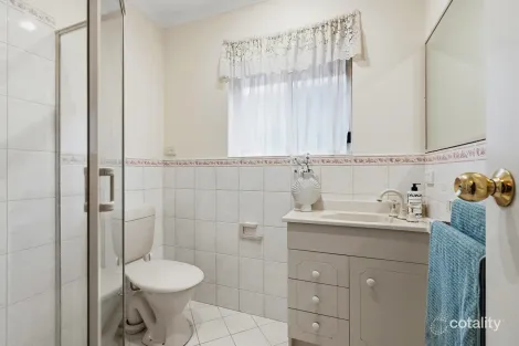 Property photo of 8 Burgundy Way Glengowrie SA 5044