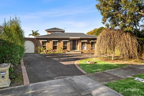 Property photo of 2 Burgess Court Frankston VIC 3199