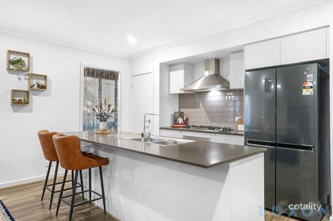 Property photo of 2 Festivity Street Tarneit VIC 3029