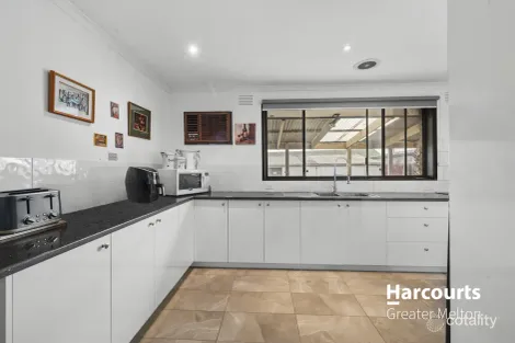 Property photo of 81 Centenary Avenue Melton VIC 3337