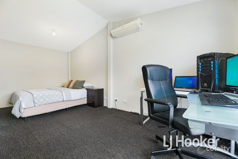 Property photo of 56 Gipps Crescent Cranbourne North VIC 3977