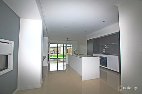 Property photo of 84 Kookaburra Circuit Rochedale QLD 4123