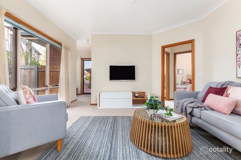 Property photo of 2/5 Ashby Grove Ivanhoe VIC 3079