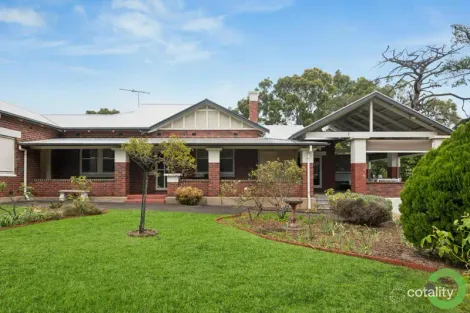 54 Turners Ave, Coromandel Valley, SA 5051