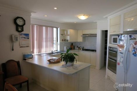Property photo of 7 Toulon Grove Coogee WA 6166