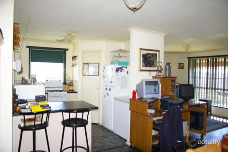 Property photo of 30 Riverview Drive Kyneton VIC 3444