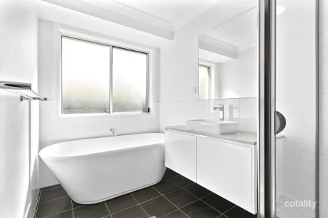 Property photo of 52 Lockheed Hudson Drive Horsley NSW 2530