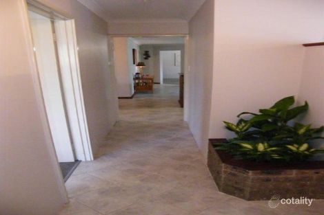Property photo of 1 Venturer Court Thornlie WA 6108