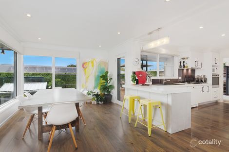 Property photo of 8 St Cloud Court Highton VIC 3216