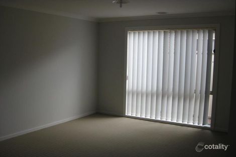 Property photo of 7 Raven Street Brookfield VIC 3338