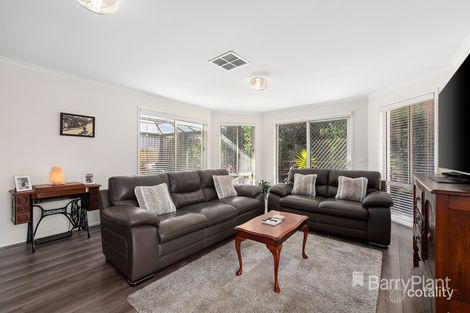 Property photo of 28 Coachman Way South Morang VIC 3752