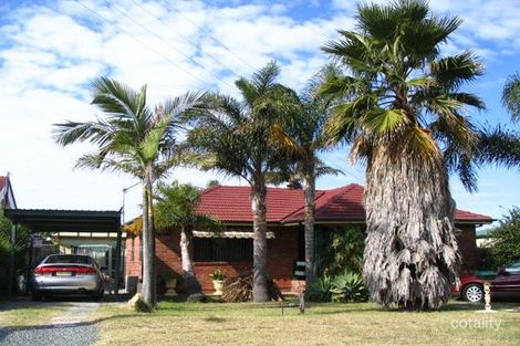 15 Booth St, Warilla, NSW 2528