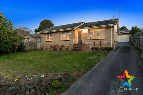 16 Sheldon Ave, Mooroolbark, VIC 3138