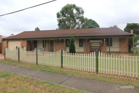 Property photo of 21 Sabre Crescent Holsworthy NSW 2173