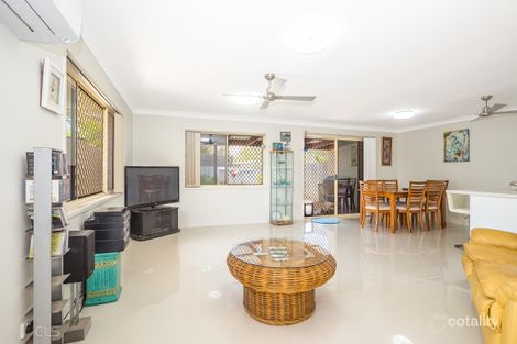 Property photo of 2/19 Anchor Court Banksia Beach QLD 4507