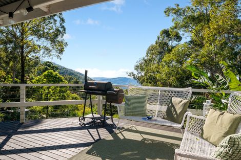 Property photo of 6 Benson Lane Mount Nebo QLD 4520