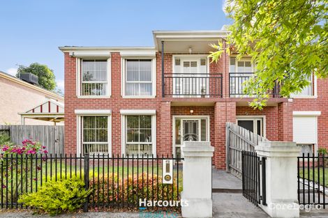 Property photo of 62 The Lakes Boulevard South Morang VIC 3752