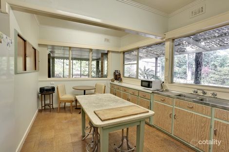 70 Belgrave-Gembrook Rd, Cockatoo, VIC 3781