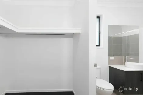 Property photo of 9 Aaron Circuit Browns Plains QLD 4118