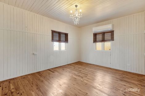 Property photo of 10 Dodd Street Newtown QLD 4350