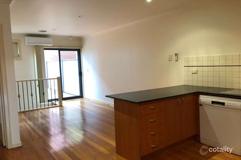 Property photo of 2/2 Kendall Street Essendon VIC 3040