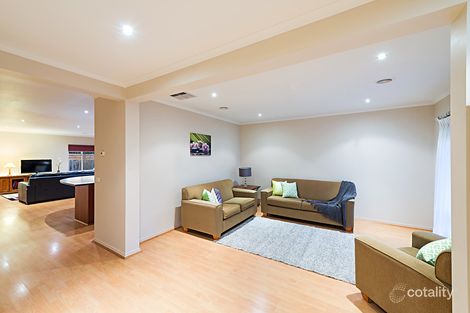 Property photo of 35 Harmer Street Reservoir VIC 3073