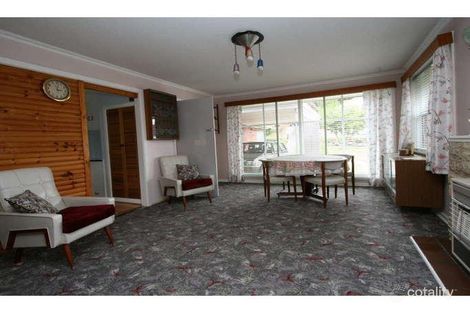 Property photo of 16 Henley Street Lindisfarne TAS 7015