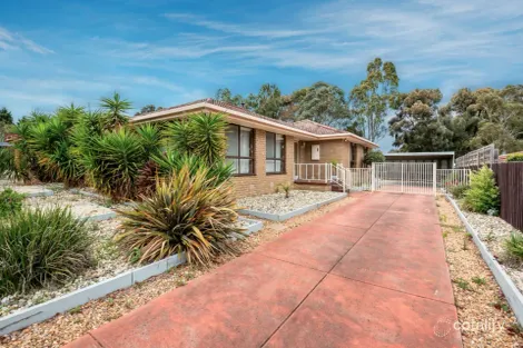 Property photo of 12 Lewis Close Mill Park VIC 3082