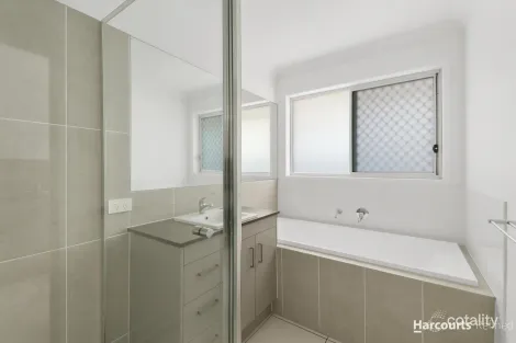 Property photo of 12 Bradfield Street Flagstone QLD 4280