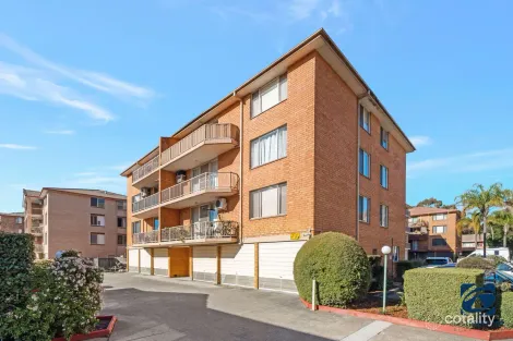 95/2 Riverpark Dr, Liverpool, NSW 2170
