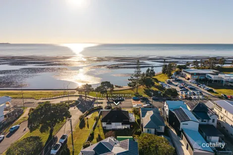 Property photo of 234 Flinders Parade Sandgate QLD 4017