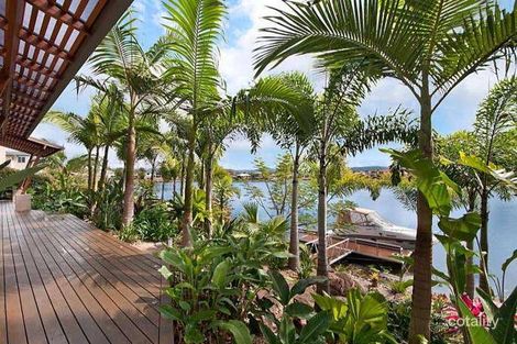 Property photo of 20 Port Jackson Boulevard Clear Island Waters QLD 4226