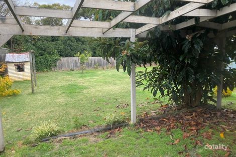 Property photo of 19 White Road Wantirna South VIC 3152