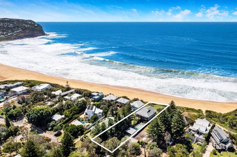 Property photo of 35 Tudibaring Parade Macmasters Beach NSW 2251