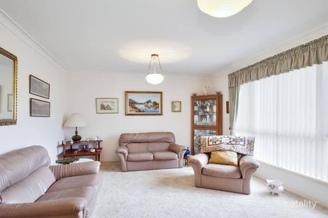 Property photo of 13 Mootay Close Buff Point NSW 2262