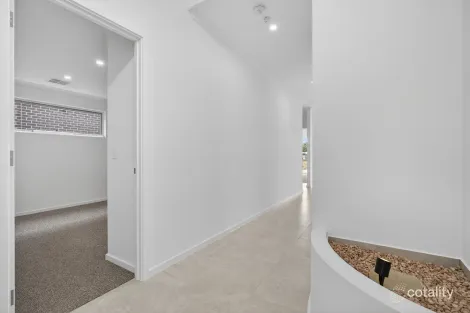 Property photo of 100 Blanche Parade Hindmarsh Island SA 5214