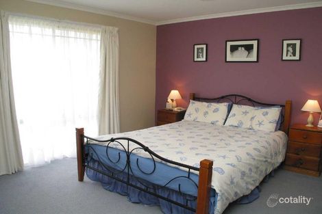 Property photo of 64 Murrindal Drive Rowville VIC 3178