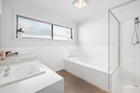 Property photo of 19 Karoomba Avenue Herne Hill VIC 3218