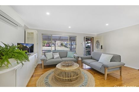 Property photo of 15 Hillcrest Avenue Bateau Bay NSW 2261