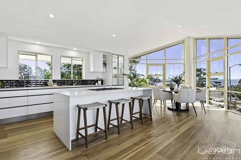 Property photo of 1/65 Waterloo Esplanade Wynnum QLD 4178