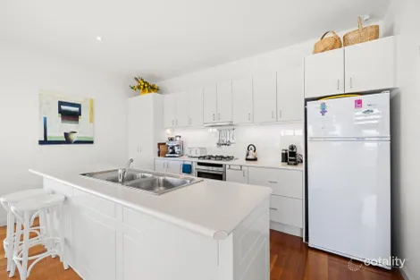 Property photo of 32 Park Road Sorrento VIC 3943