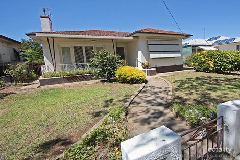 Property photo of 35 Northcott Parade Mount Austin NSW 2650