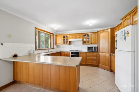Property photo of 8B Hans Place Casula NSW 2170