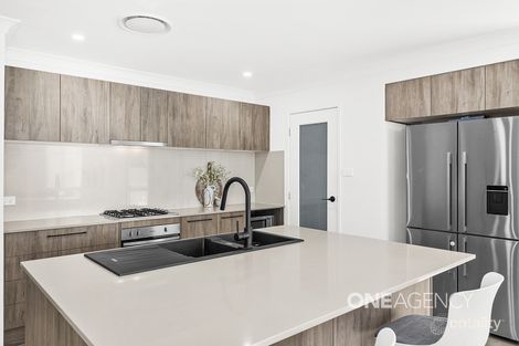 Property photo of 27 Bodalla Street Tullimbar NSW 2527