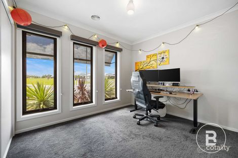 Property photo of 1 Quirk Road Lucas VIC 3350