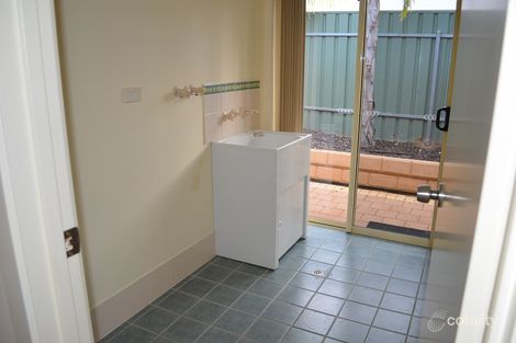 Property photo of 5 Oaklands Circuit Hewett SA 5118